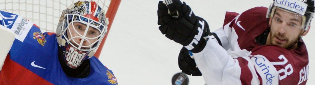 Сергей Бобровский не пропустил голов в игре с Латвией