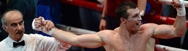 Григорий Дрозд отобрал титул у Кшиштофа Влодарчика