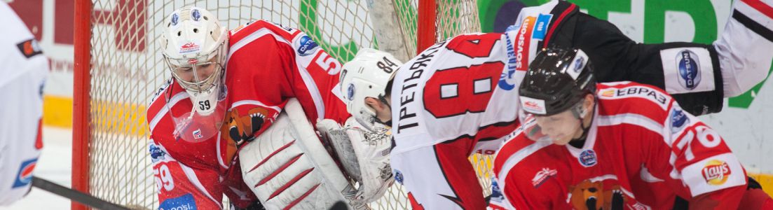 «Кузнецкие Медведи» (Новокузнецк) 1:3 «Омские Ястребы» (Омск)